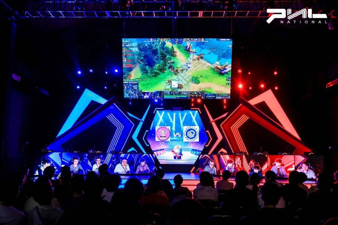 国际交流与 国际交流与